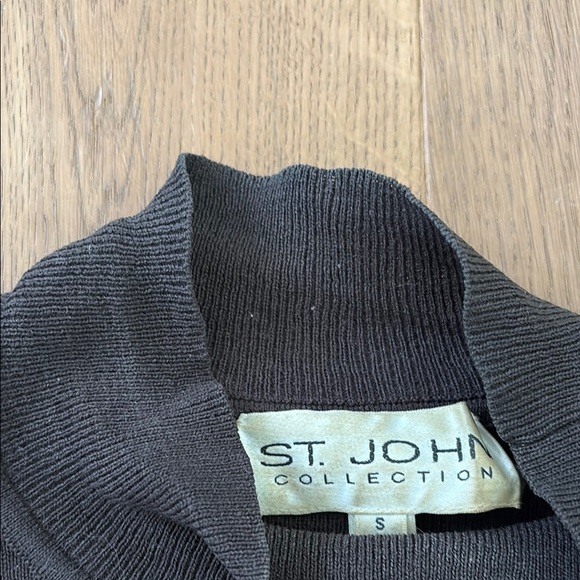 St. John collection mock turtleneck size S - Picture 3 of 4
